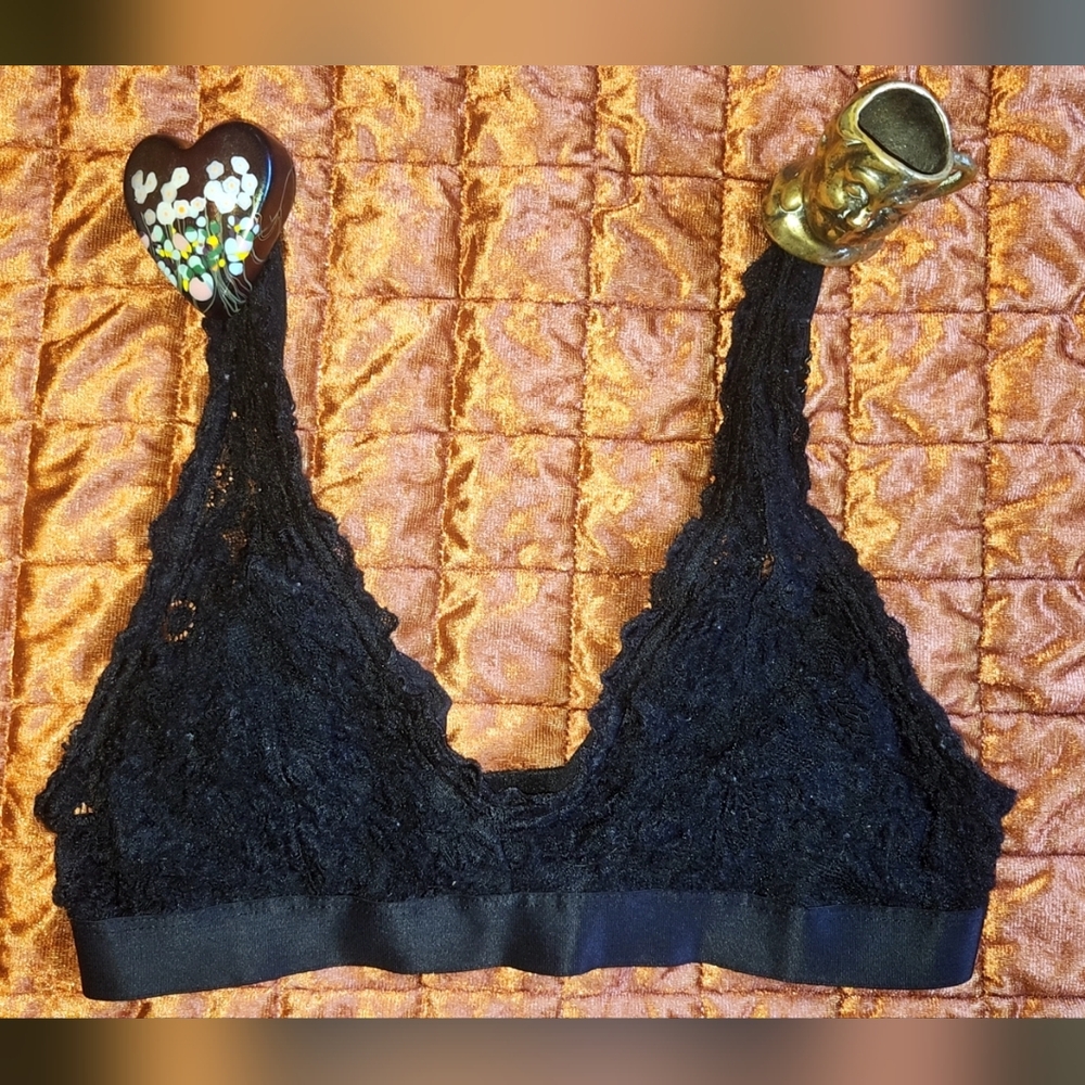 ✨️George Black Lace Brawlette✨️
